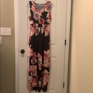 Black Floral Maxi NWOT Size L